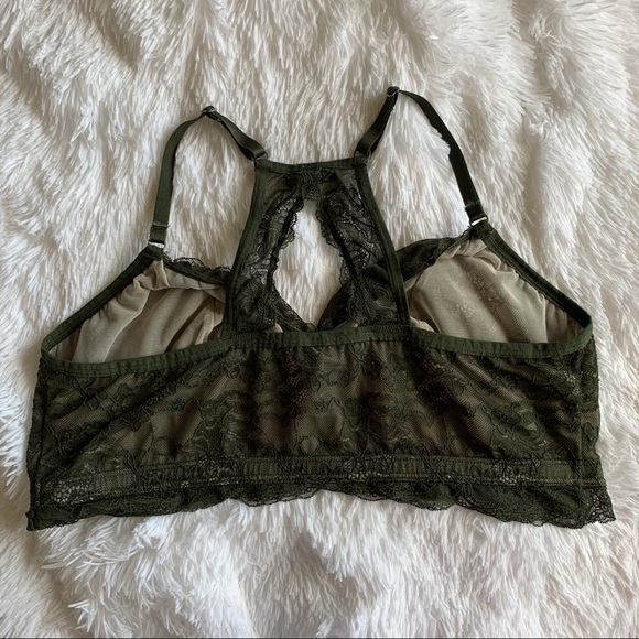 SOLD Torrid Lace Bralette Size 3 - Picture 3 of 7
